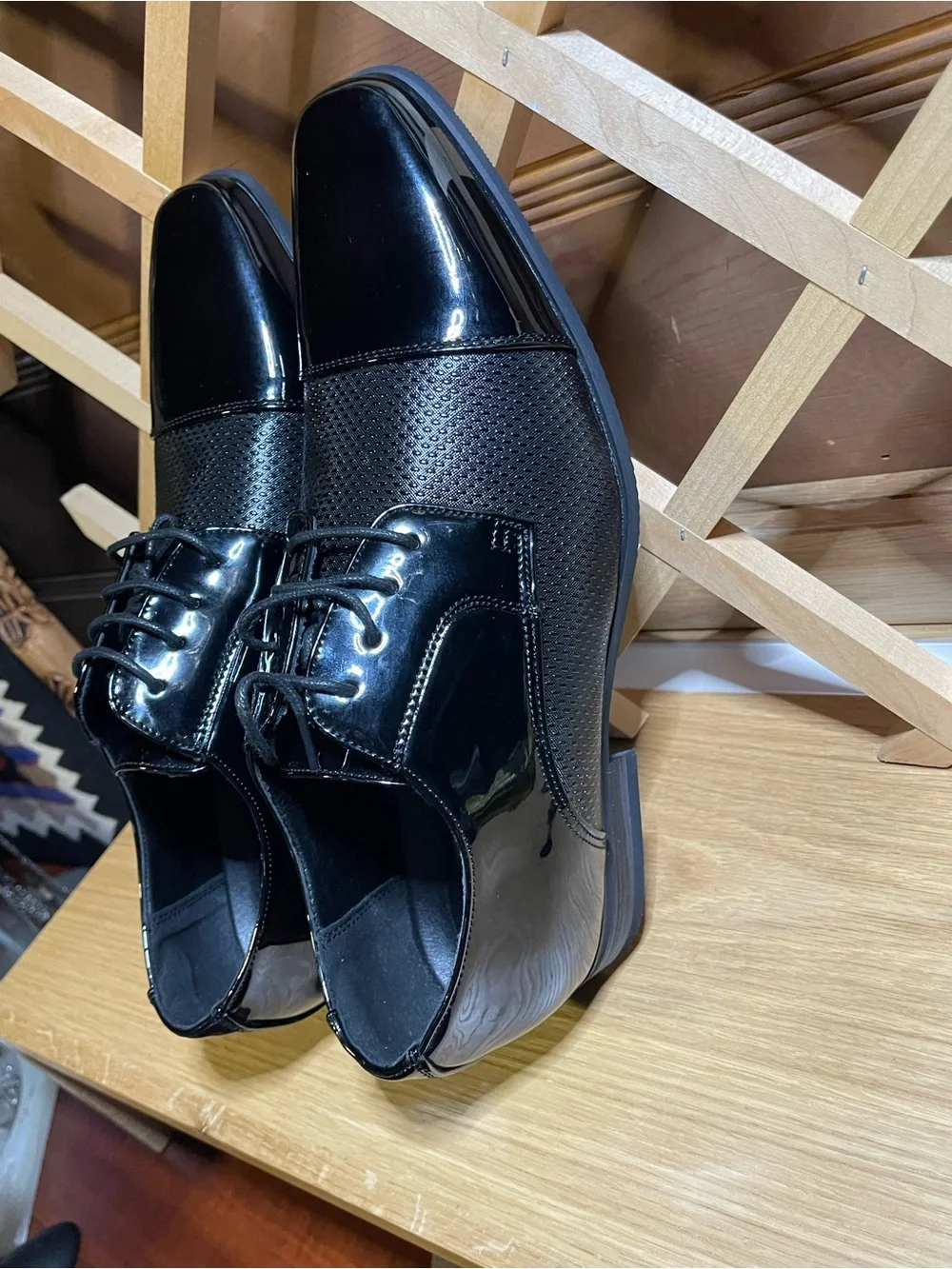 NWOT - Men’s Sz 12 Bruno Marc Dress Shoe